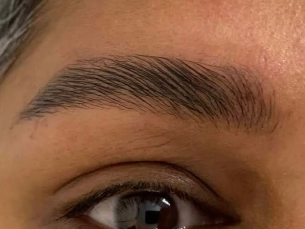 Eyebrow after precision shaping and styling at Ela Aesthetic Studio